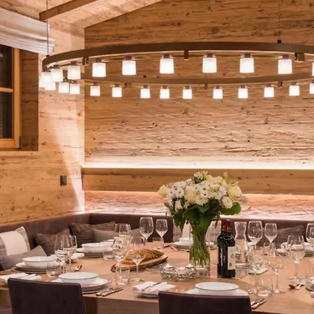 Apartment 5br Elegant Gestaltete Mit Sauna