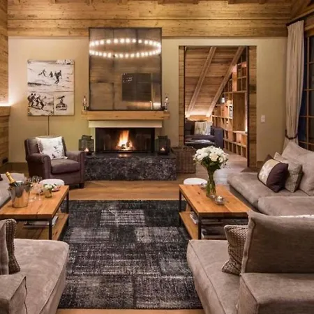 5br Elegant Gestaltete Mit Sauna *